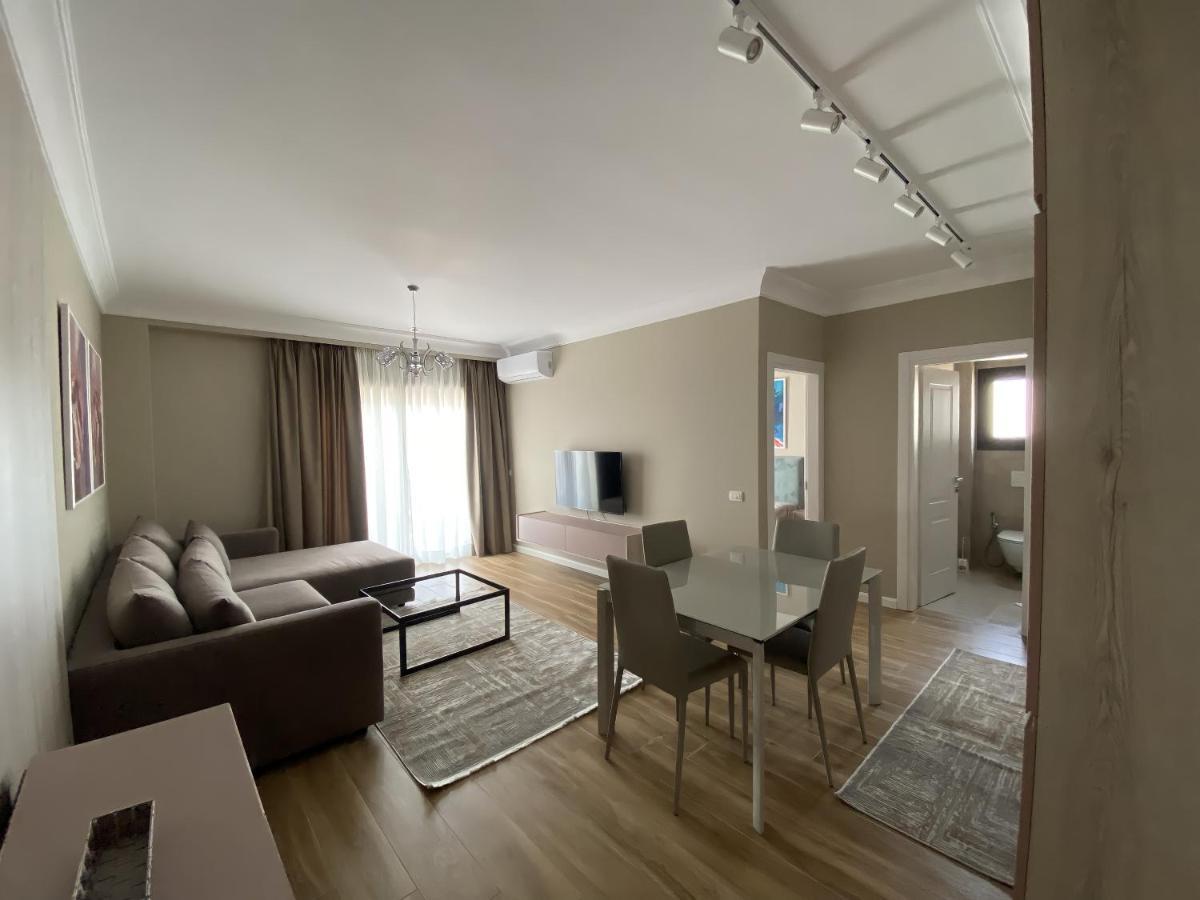Blissful Apartments Sarande Exterior photo